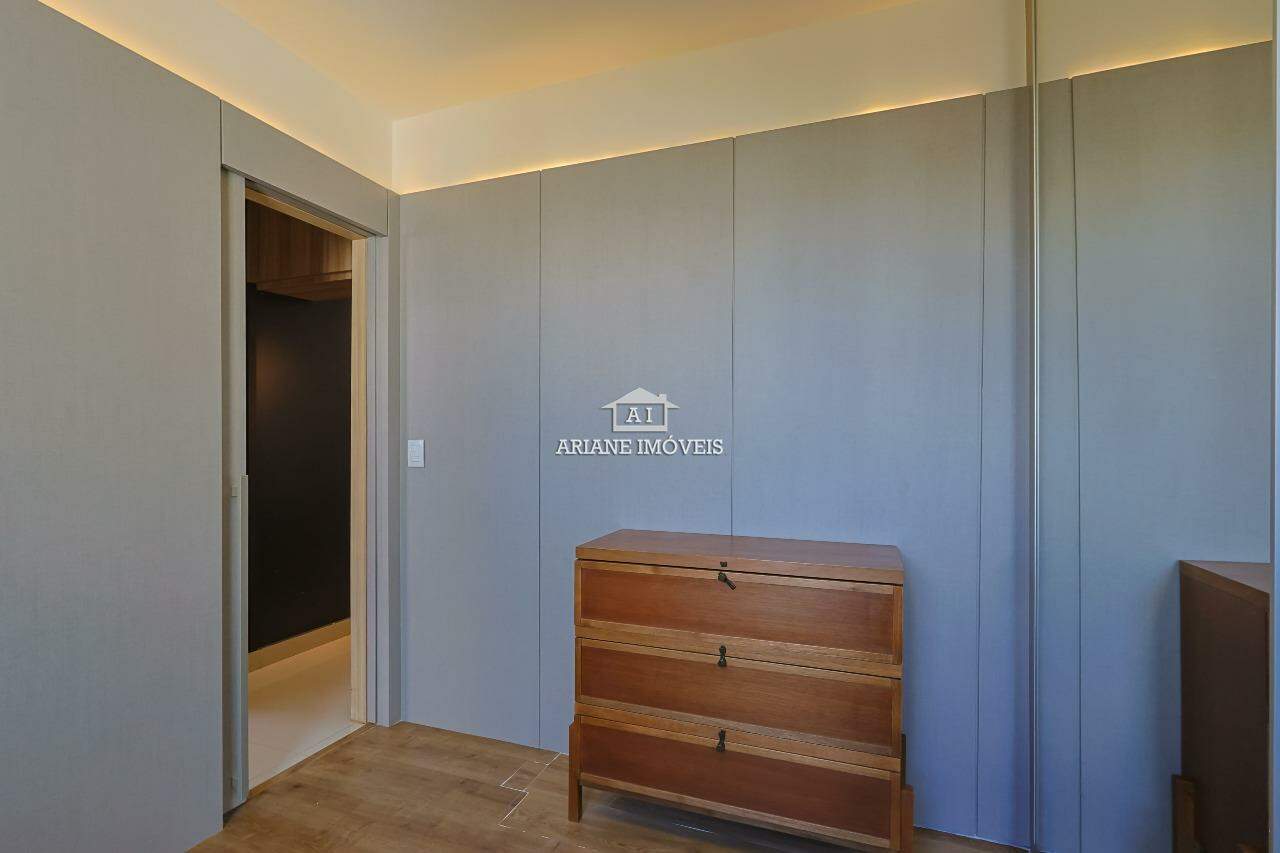 Apartamento para alugar com 2 quartos, 72m² - Foto 12