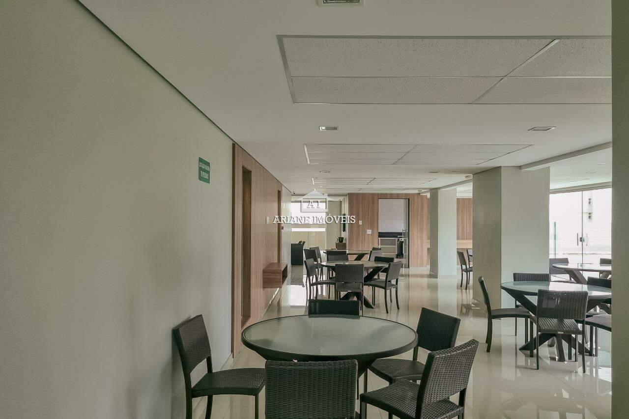 Apartamento para alugar com 2 quartos, 72m² - Foto 22