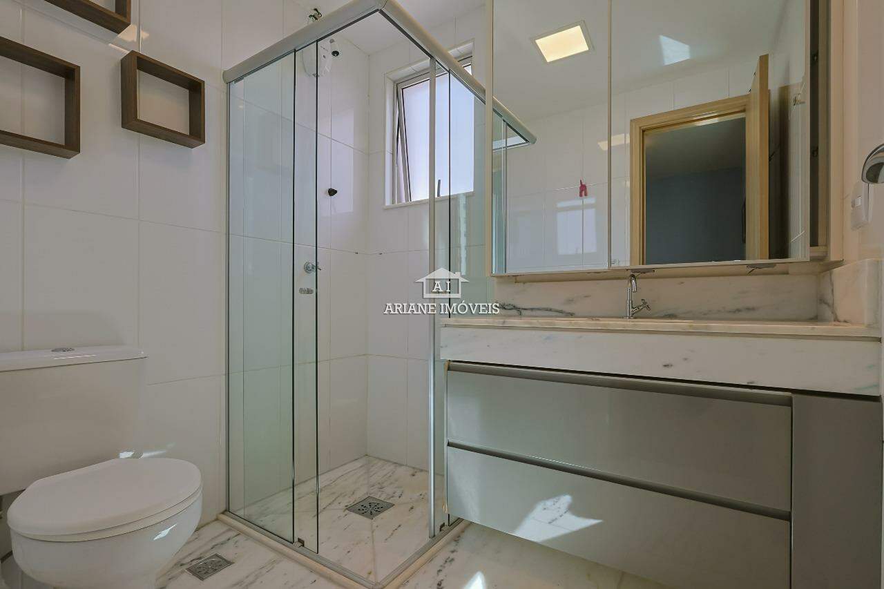Apartamento para alugar com 2 quartos, 72m² - Foto 18