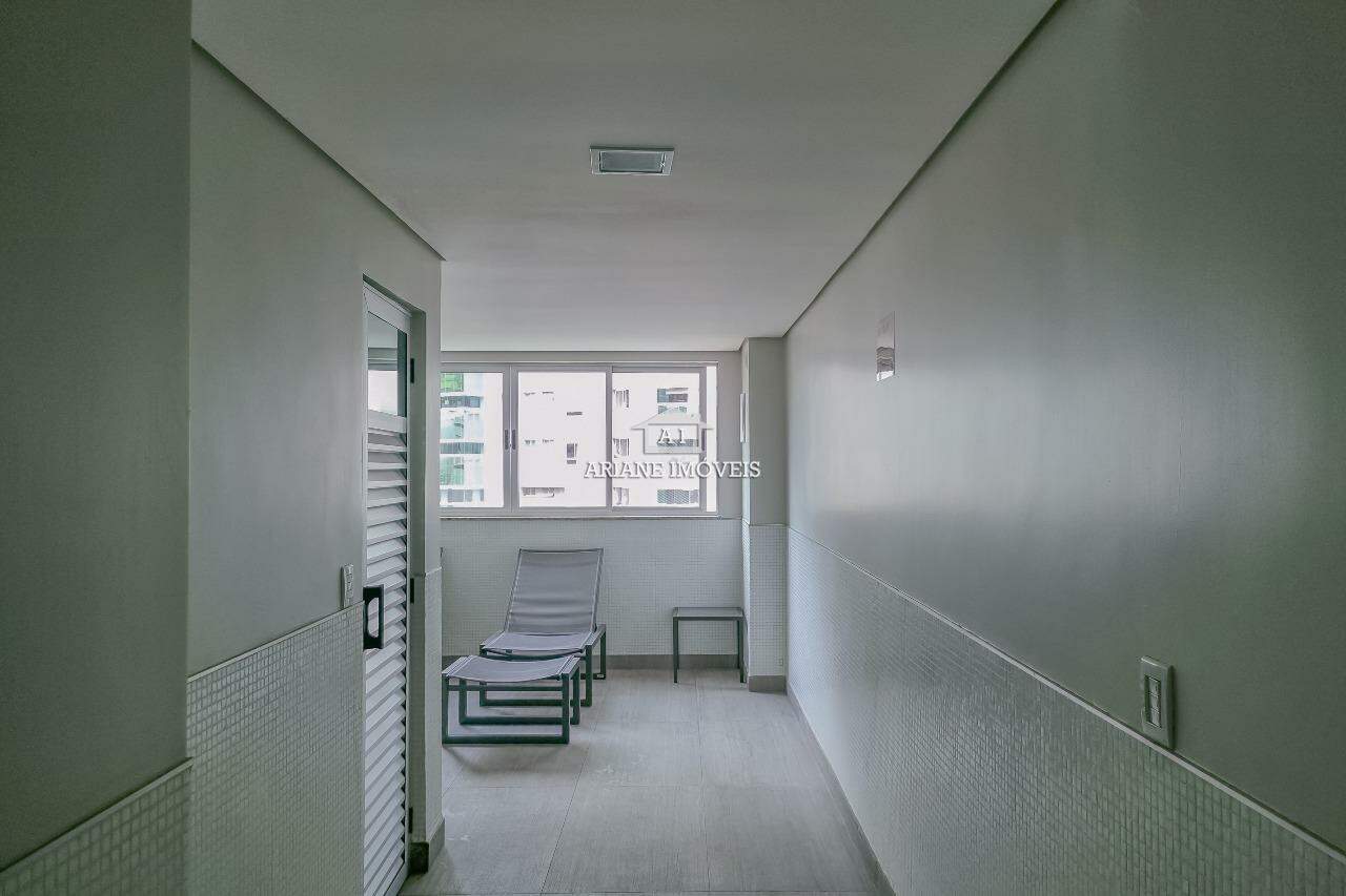 Apartamento para alugar com 2 quartos, 72m² - Foto 24