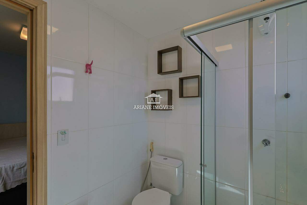 Apartamento para alugar com 2 quartos, 72m² - Foto 16