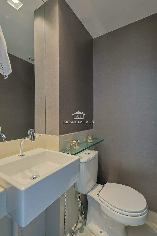 Apartamento para alugar com 2 quartos, 82m² - Foto 18