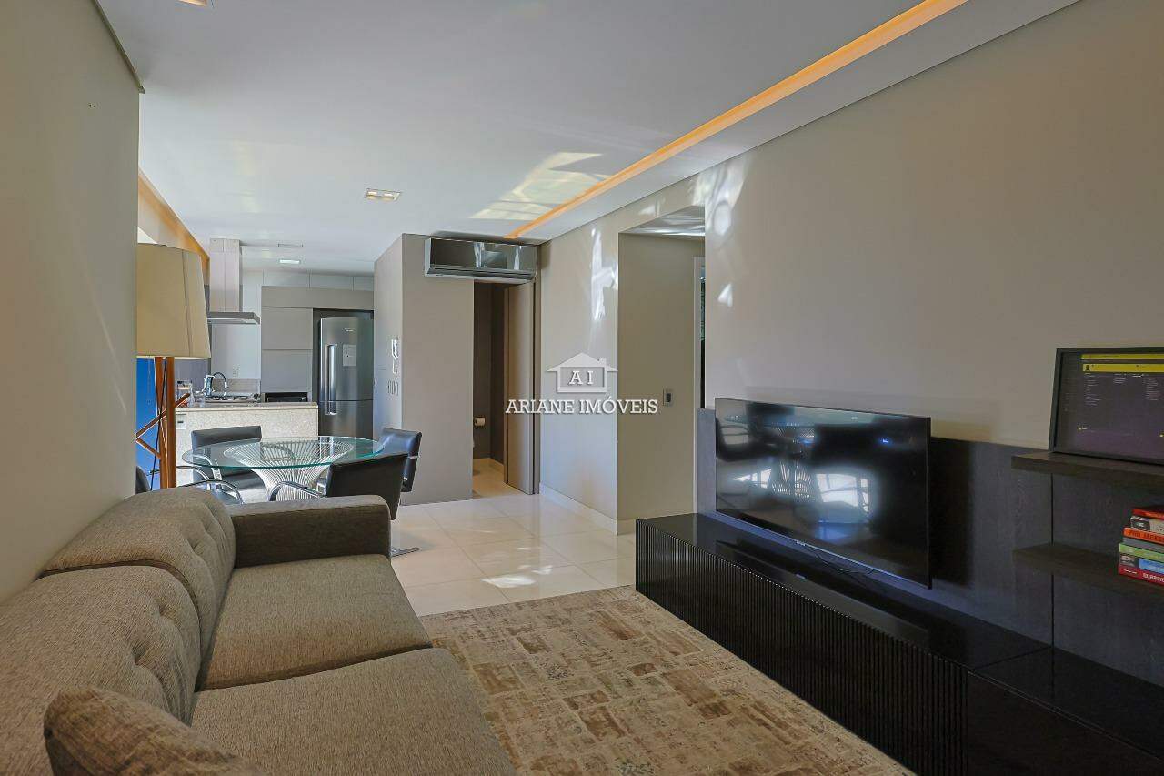 Apartamento para alugar com 2 quartos, 82m² - Foto 2