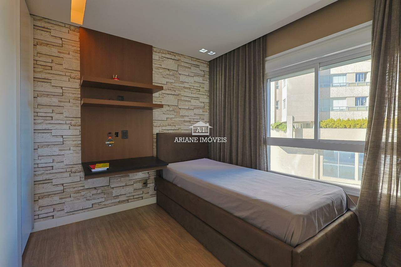 Apartamento para alugar com 2 quartos, 82m² - Foto 15