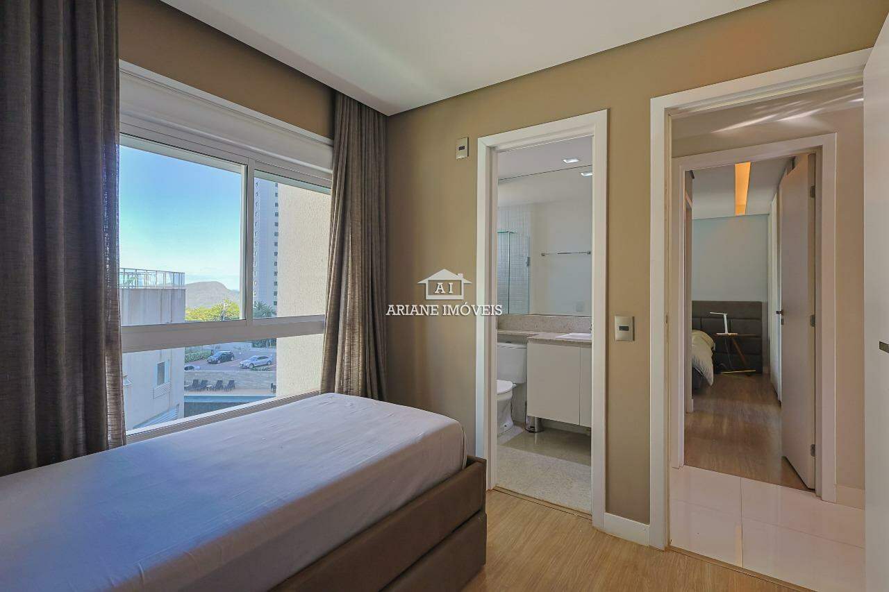 Apartamento para alugar com 2 quartos, 82m² - Foto 16
