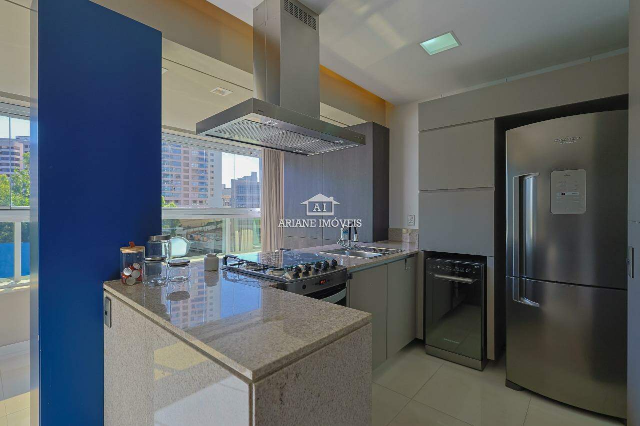 Apartamento para alugar com 2 quartos, 82m² - Foto 8