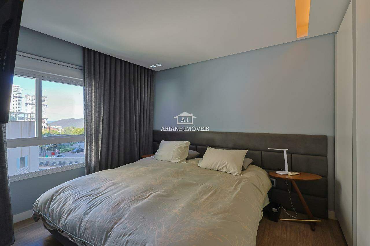 Apartamento para alugar com 2 quartos, 82m² - Foto 10