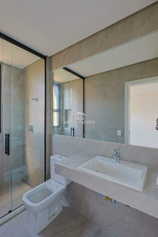 Apartamento para alugar com 4 quartos, 230m² - Foto 19