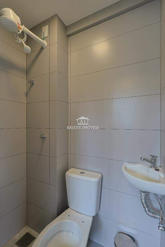 Apartamento para alugar com 3 quartos, 92m² - Foto 17