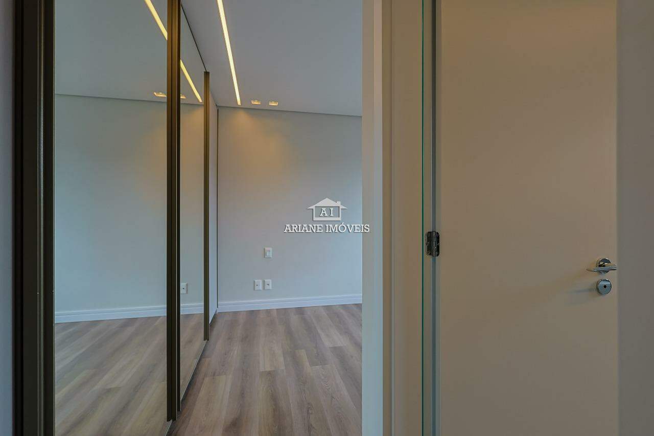 Apartamento para alugar com 3 quartos, 92m² - Foto 14