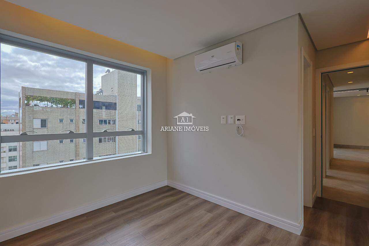 Apartamento para alugar com 3 quartos, 92m² - Foto 9