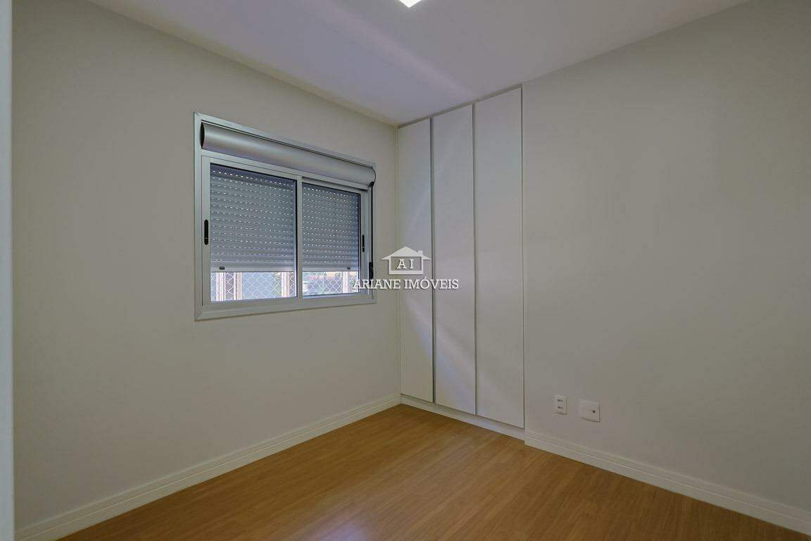 Apartamento para alugar com 2 quartos, 67m² - Foto 8