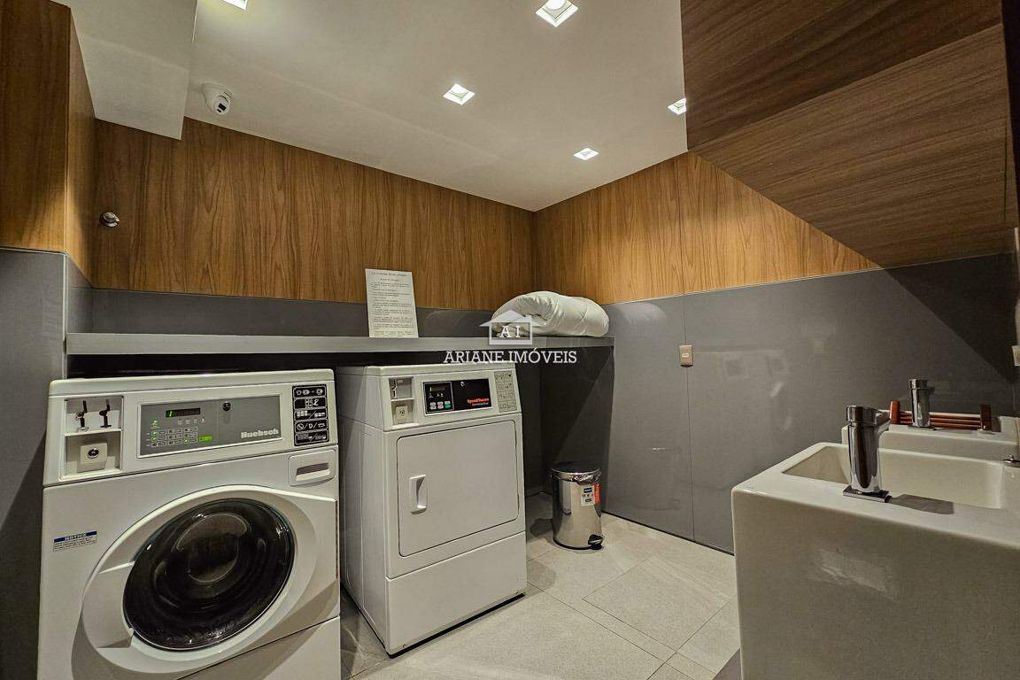 Apartamento para alugar com 2 quartos, 67m² - Foto 19
