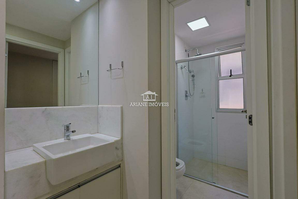 Apartamento para alugar com 2 quartos, 67m² - Foto 16