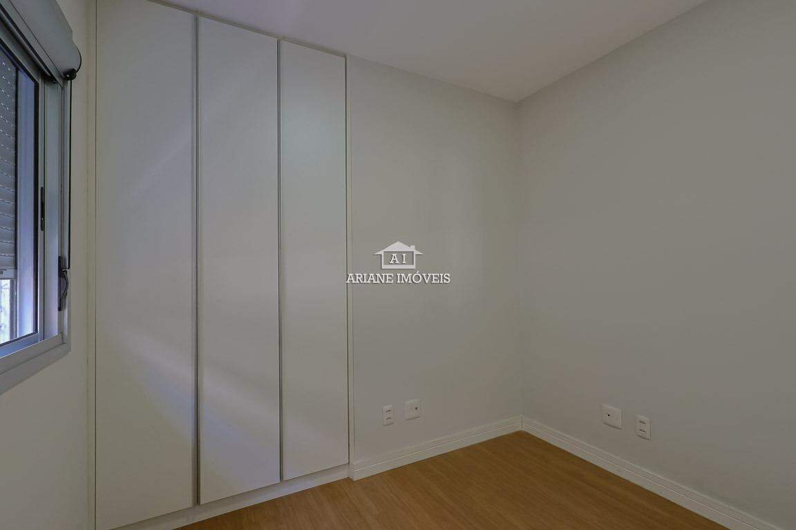 Apartamento para alugar com 2 quartos, 67m² - Foto 13