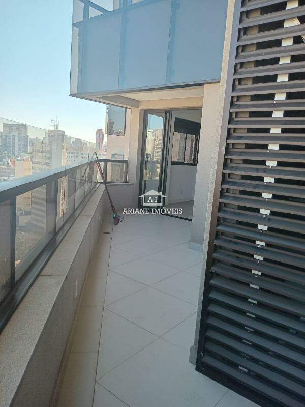 Apartamento para alugar com 1 quarto, 50m² - Foto 13