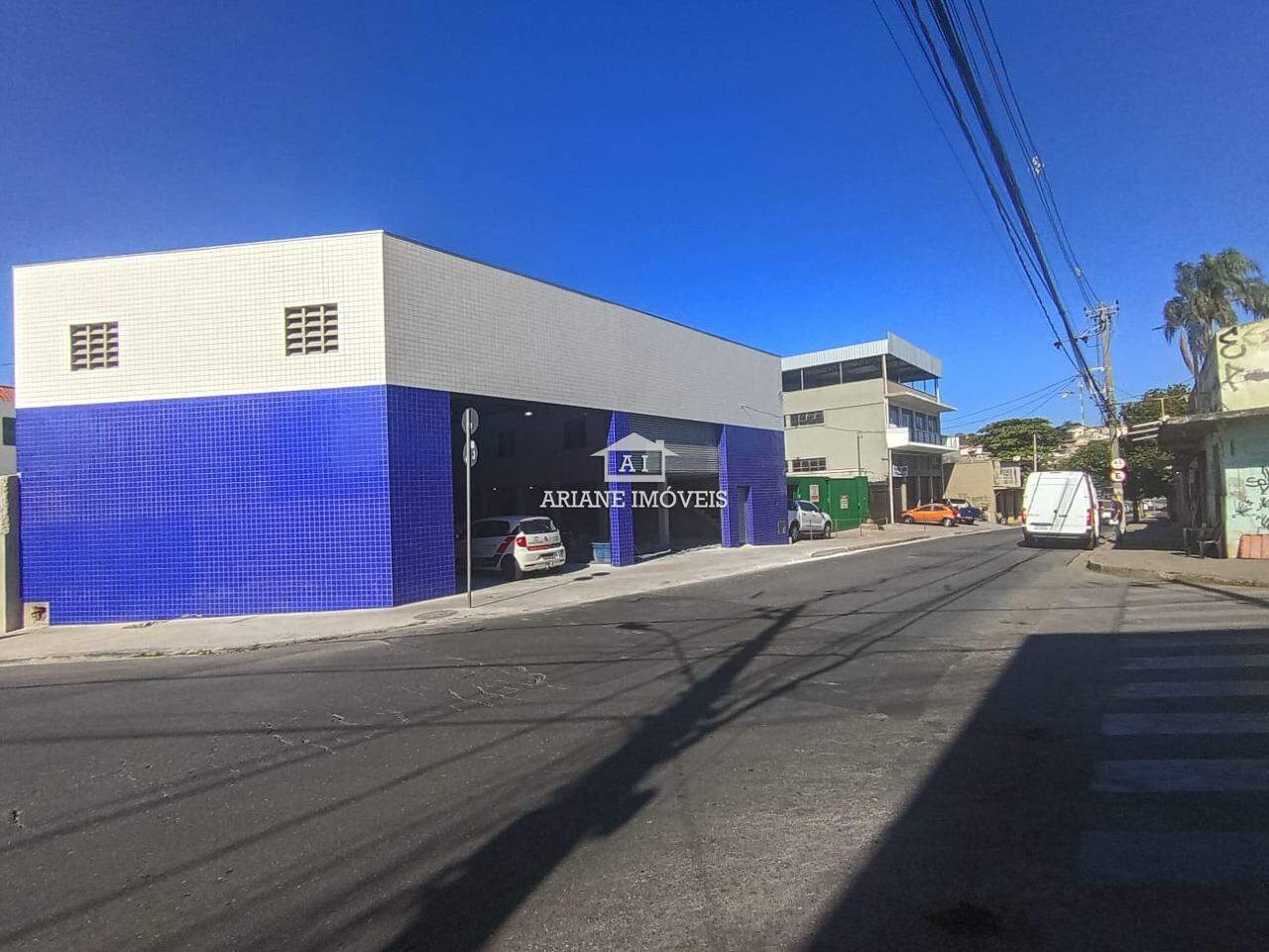 Depósito-Galpão-Armazém para alugar, 400m² - Foto 1