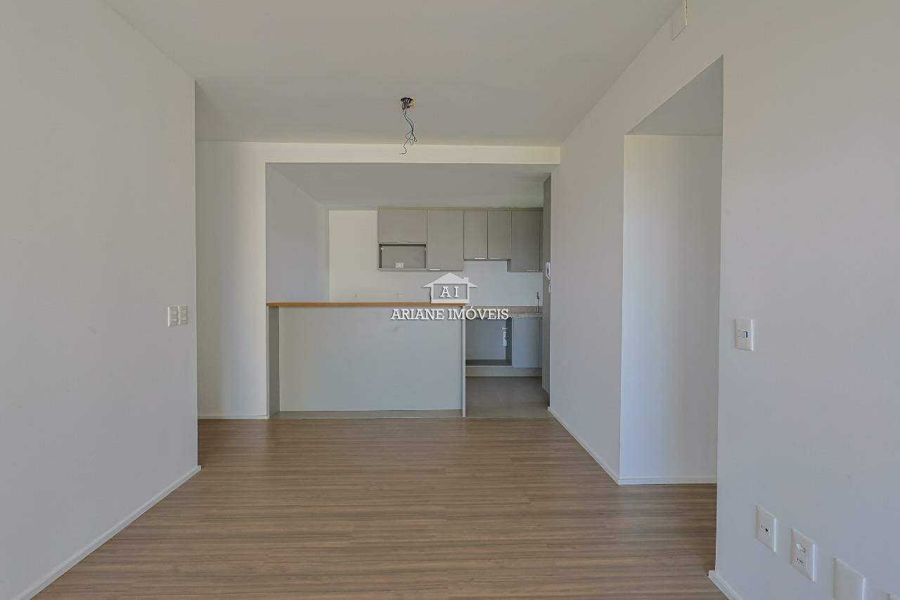 Apartamento para alugar com 2 quartos, 70m² - Foto 3