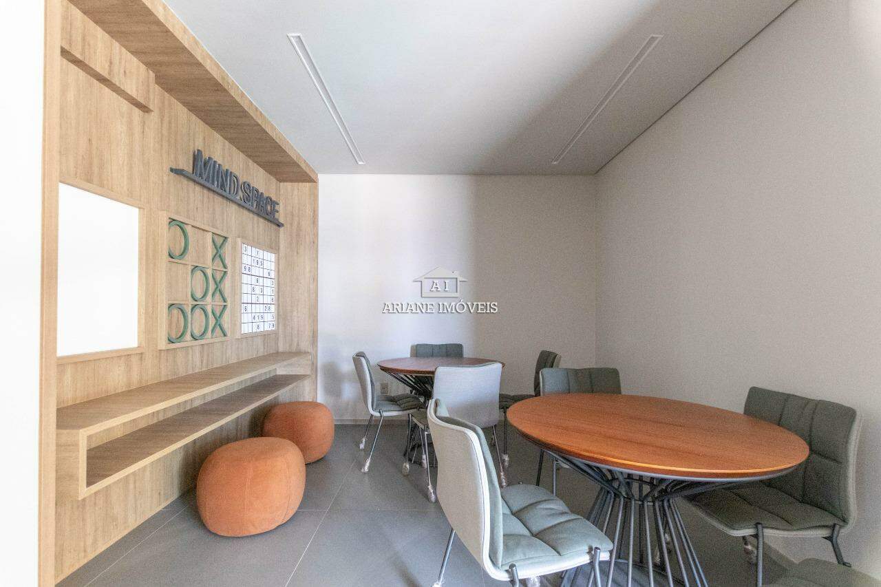 Apartamento para alugar com 2 quartos, 70m² - Foto 18