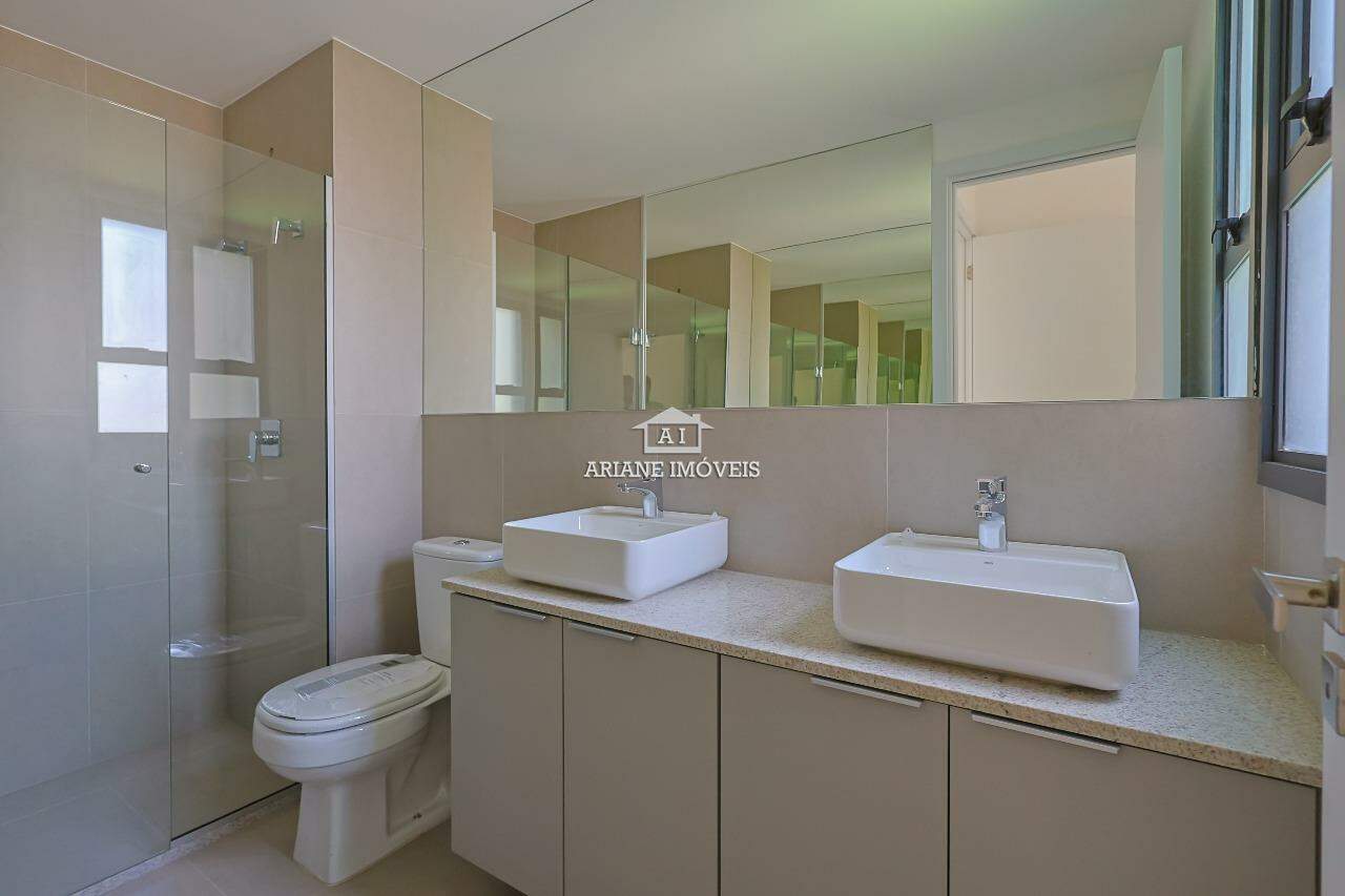 Apartamento para alugar com 2 quartos, 70m² - Foto 14