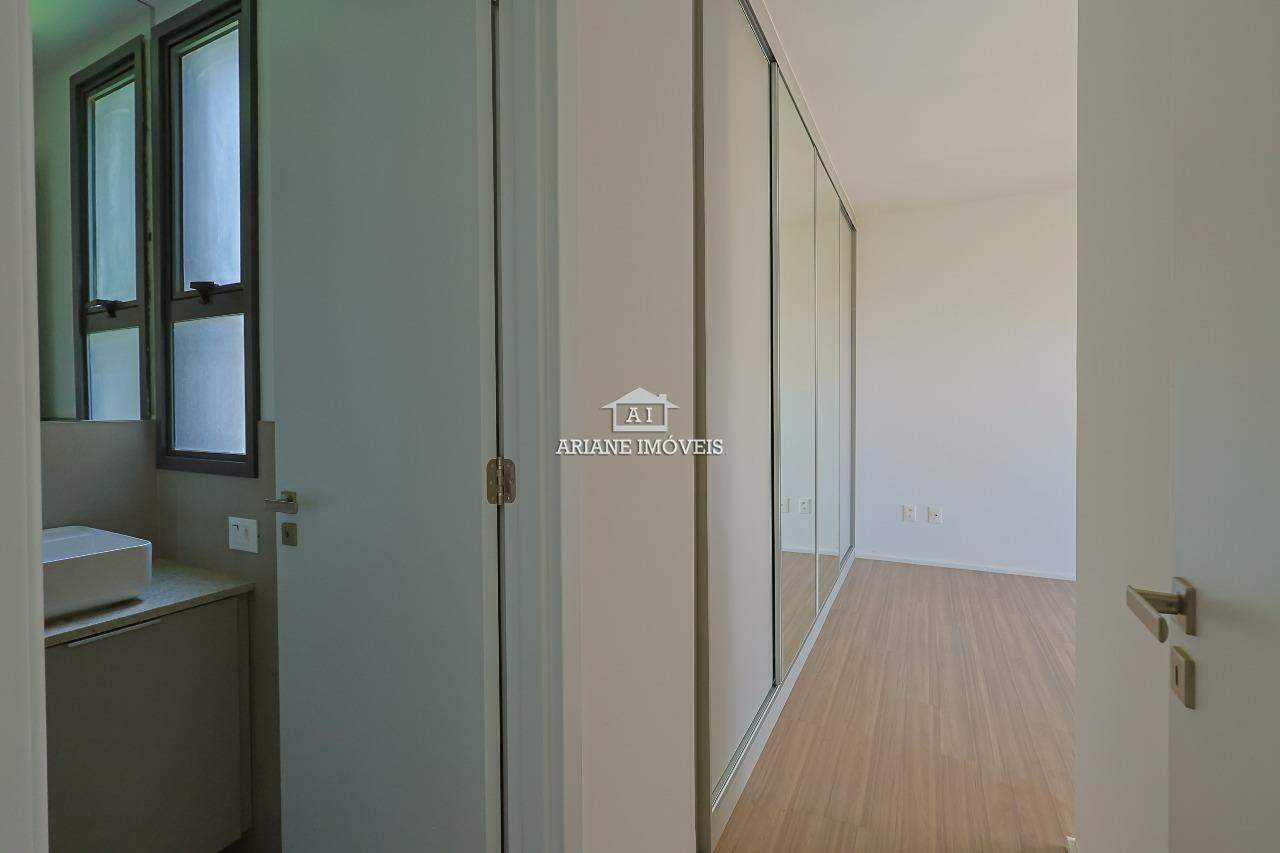 Apartamento para alugar com 2 quartos, 70m² - Foto 13