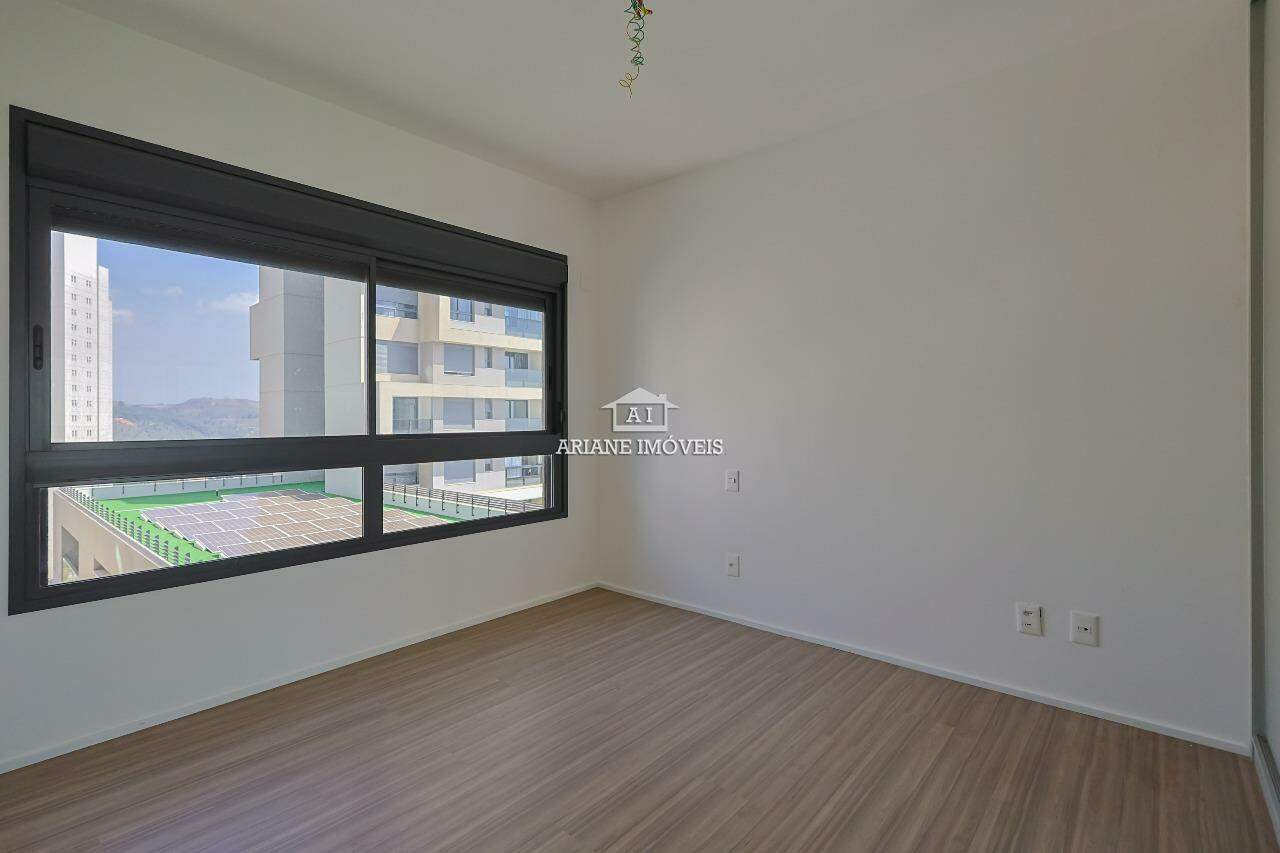 Apartamento para alugar com 2 quartos, 70m² - Foto 8