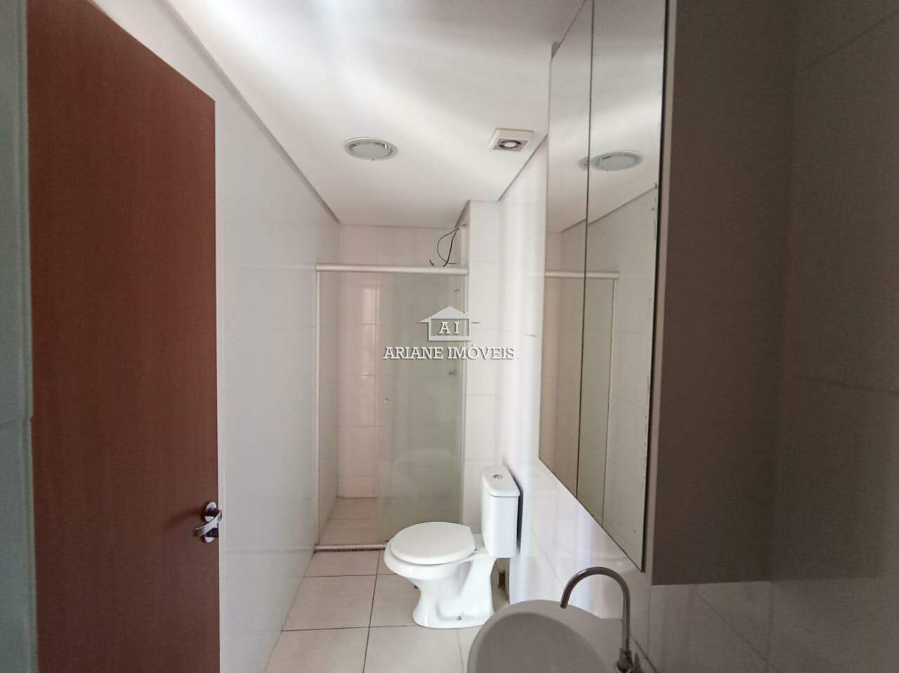 Apartamento para alugar com 1 quarto, 58m² - Foto 11