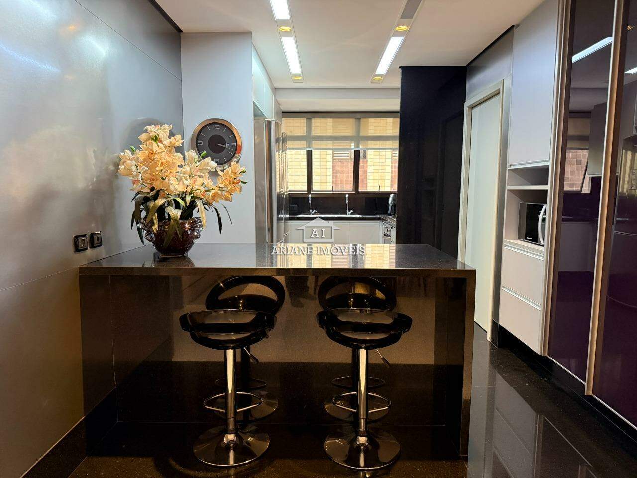 Apartamento, 3 quartos, 250 m² - Foto 9