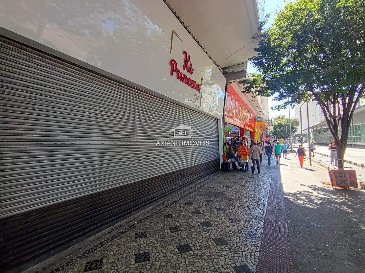 Loja-Salão, 550 m² - Foto 1