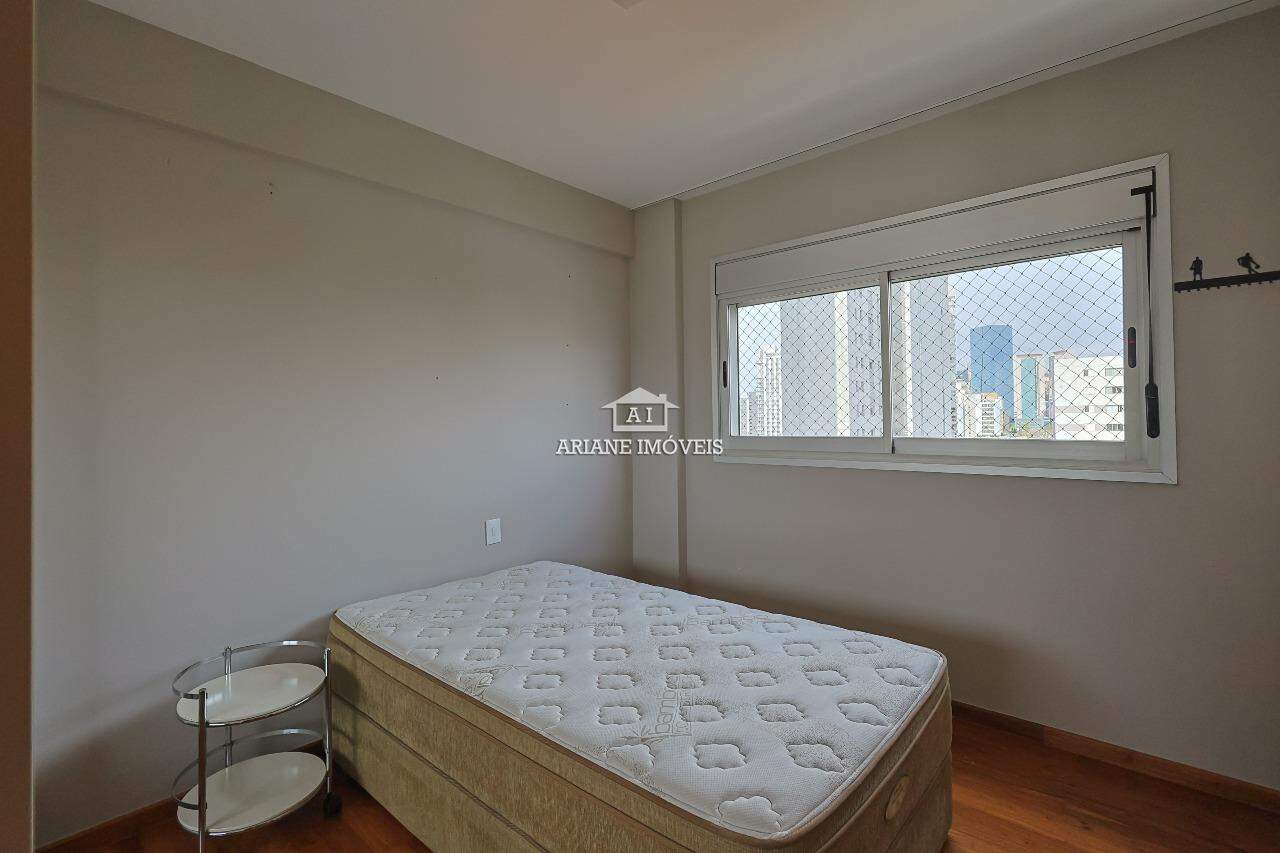 Apartamento, 4 quartos, 215 m² - Foto 11