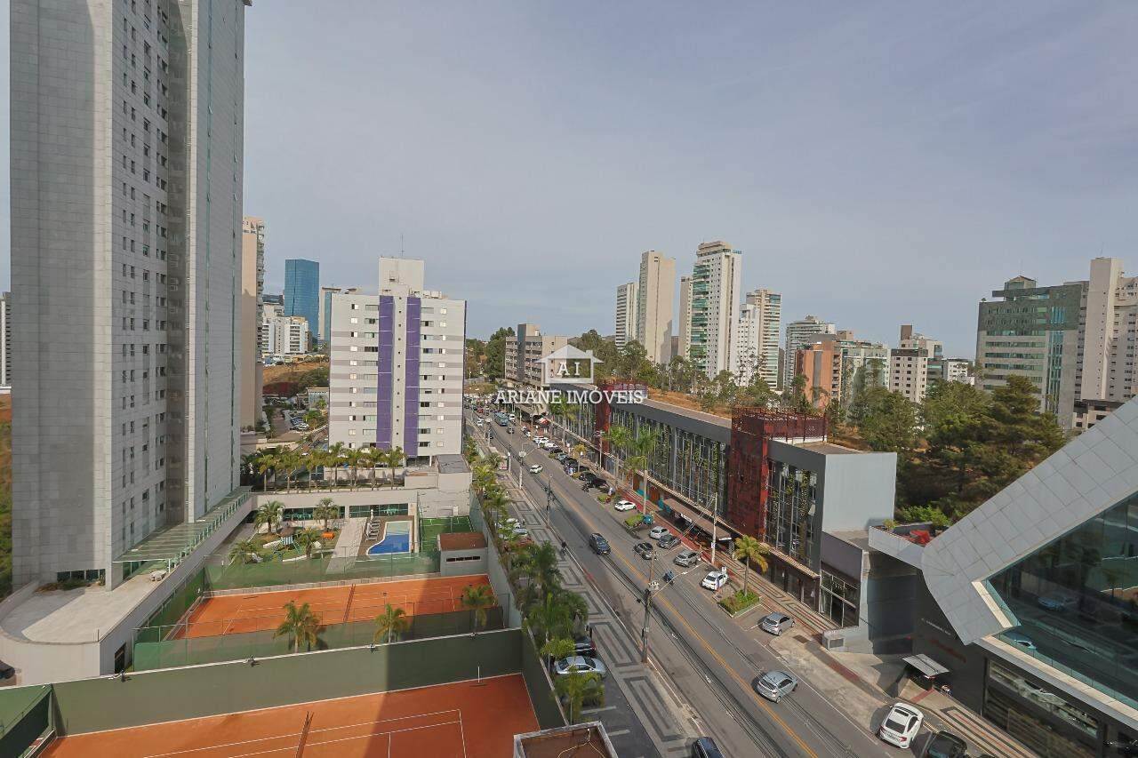Apartamento, 4 quartos, 215 m² - Foto 1