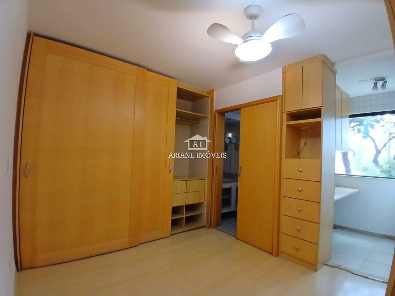 Apartamento para alugar com 2 quartos, 100m² - Foto 8