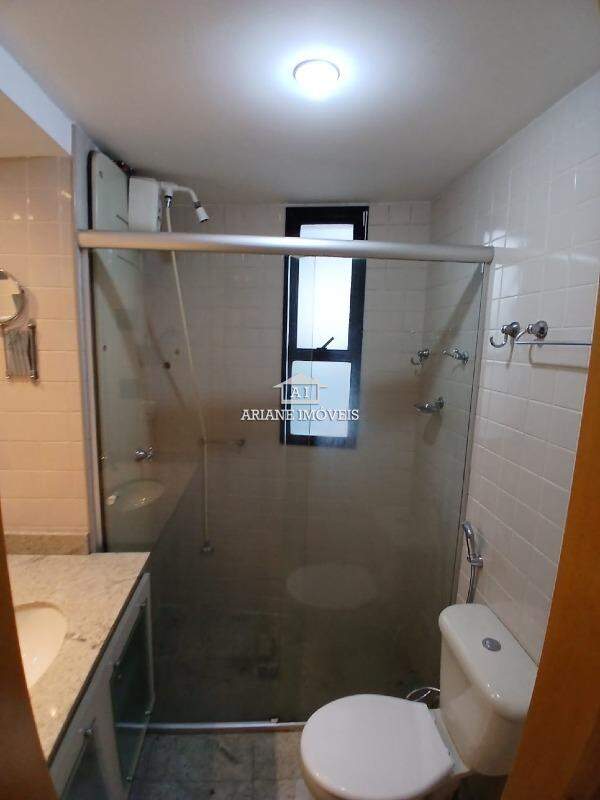 Apartamento para alugar com 2 quartos, 100m² - Foto 12