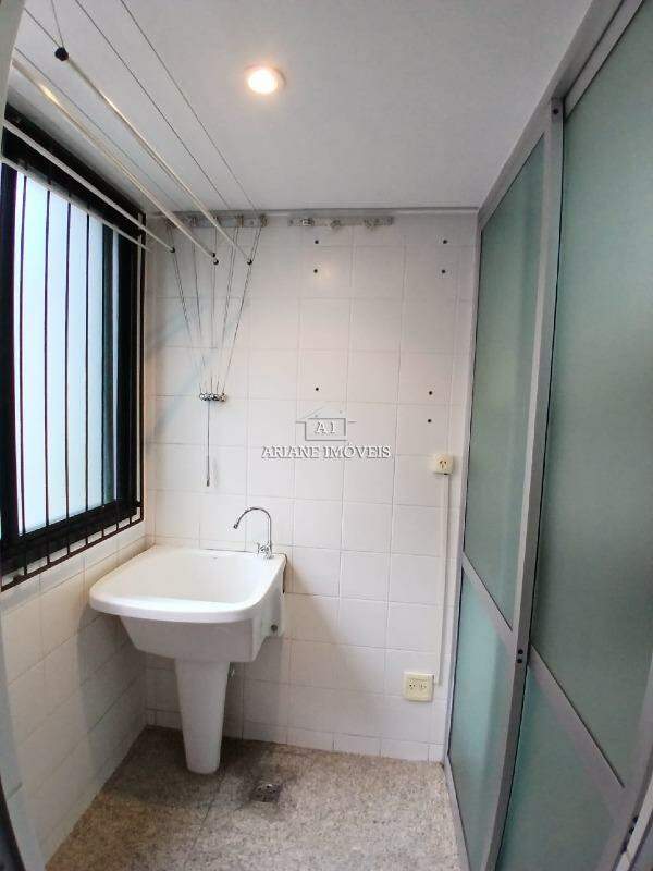 Apartamento para alugar com 2 quartos, 100m² - Foto 19