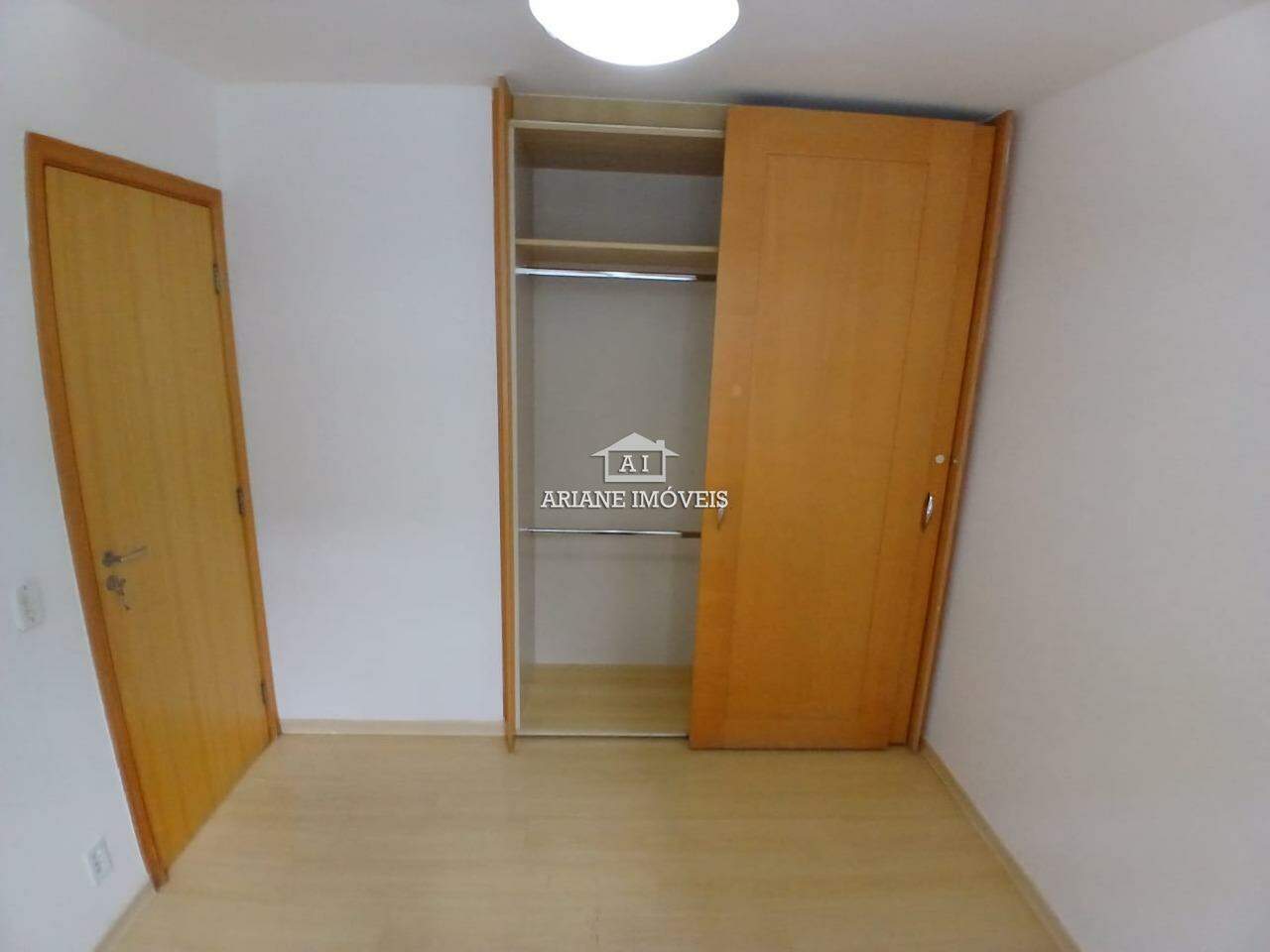 Apartamento para alugar com 2 quartos, 100m² - Foto 7