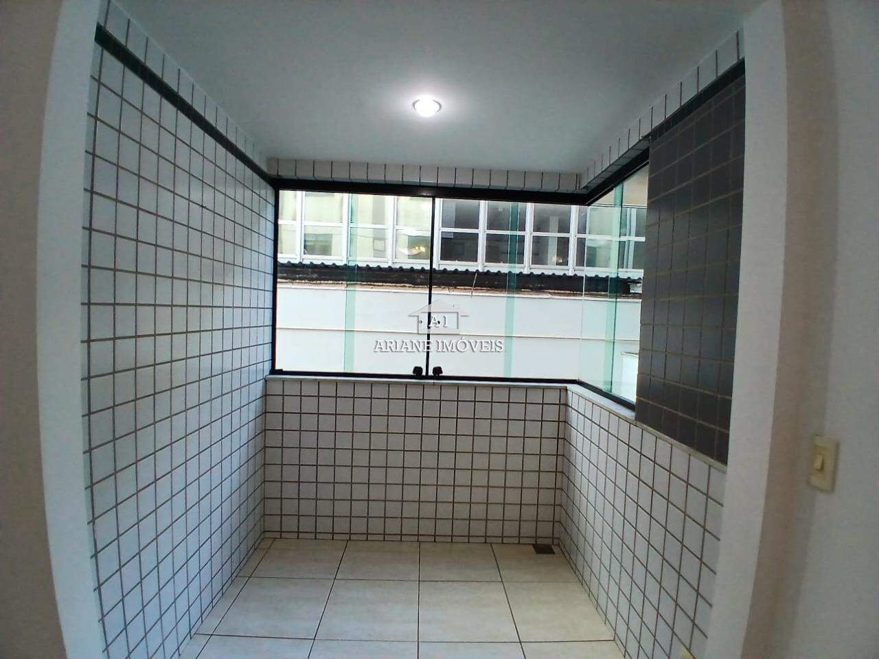 Apartamento para alugar com 2 quartos, 100m² - Foto 3