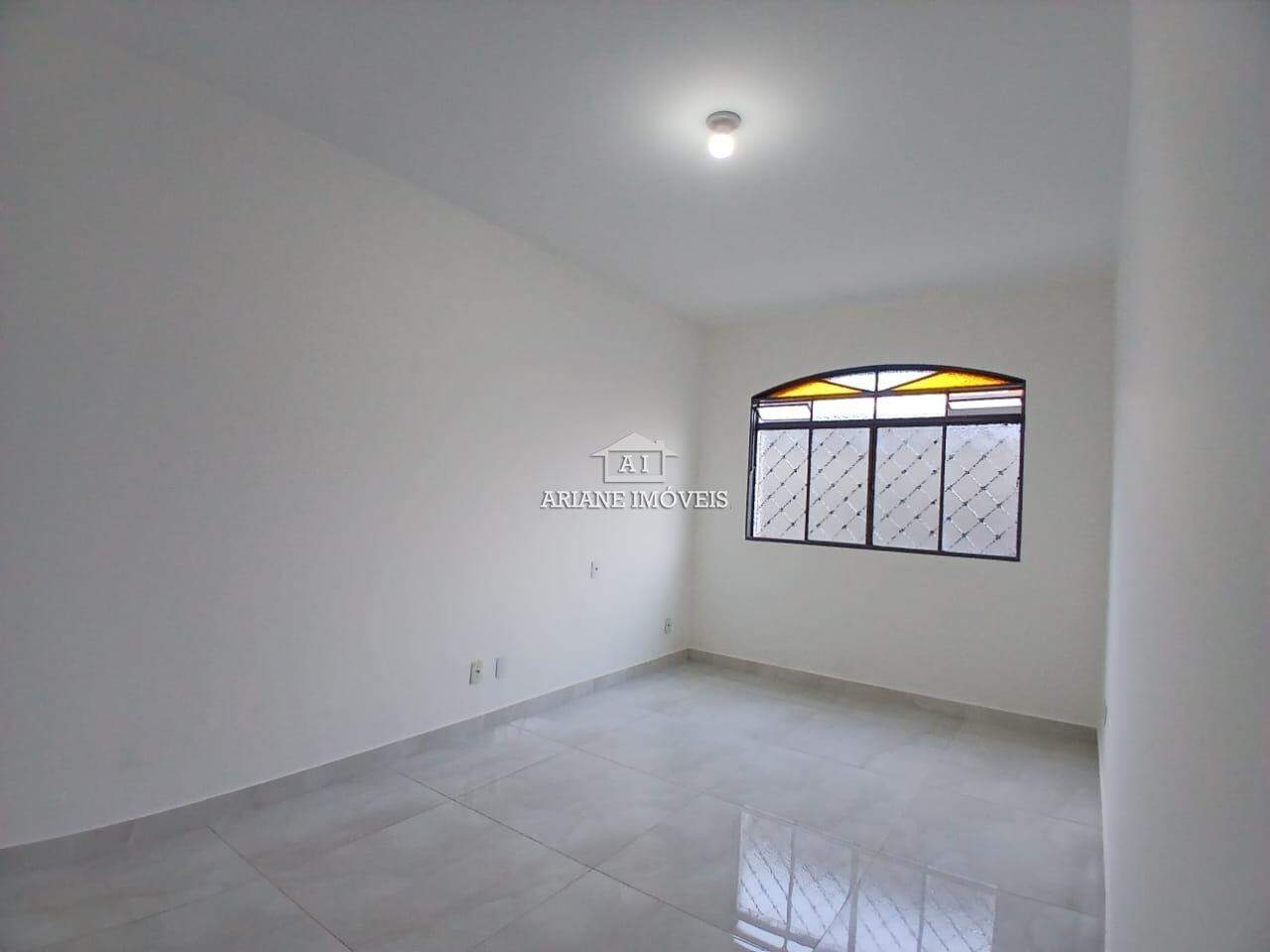 Casa para alugar com 3 quartos, 150m² - Foto 11