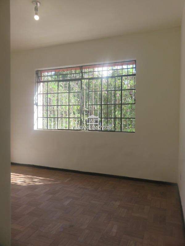 Conjunto Comercial-Sala para alugar com 4 quartos, 140m² - Foto 12