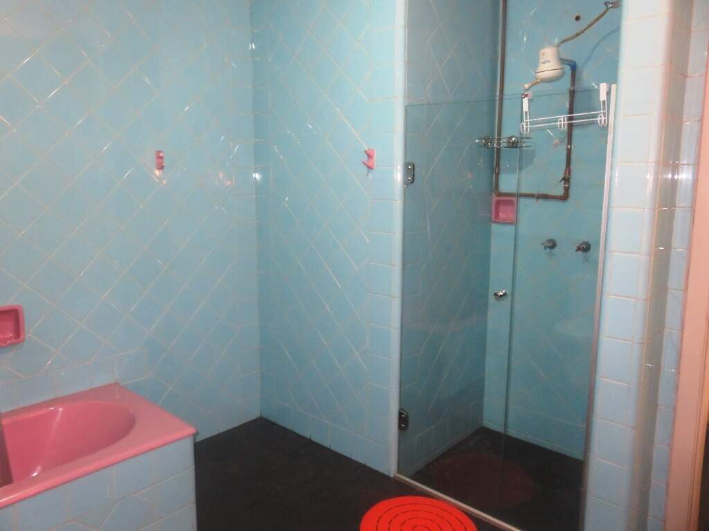 Conjunto Comercial-Sala para alugar com 4 quartos, 140m² - Foto 19