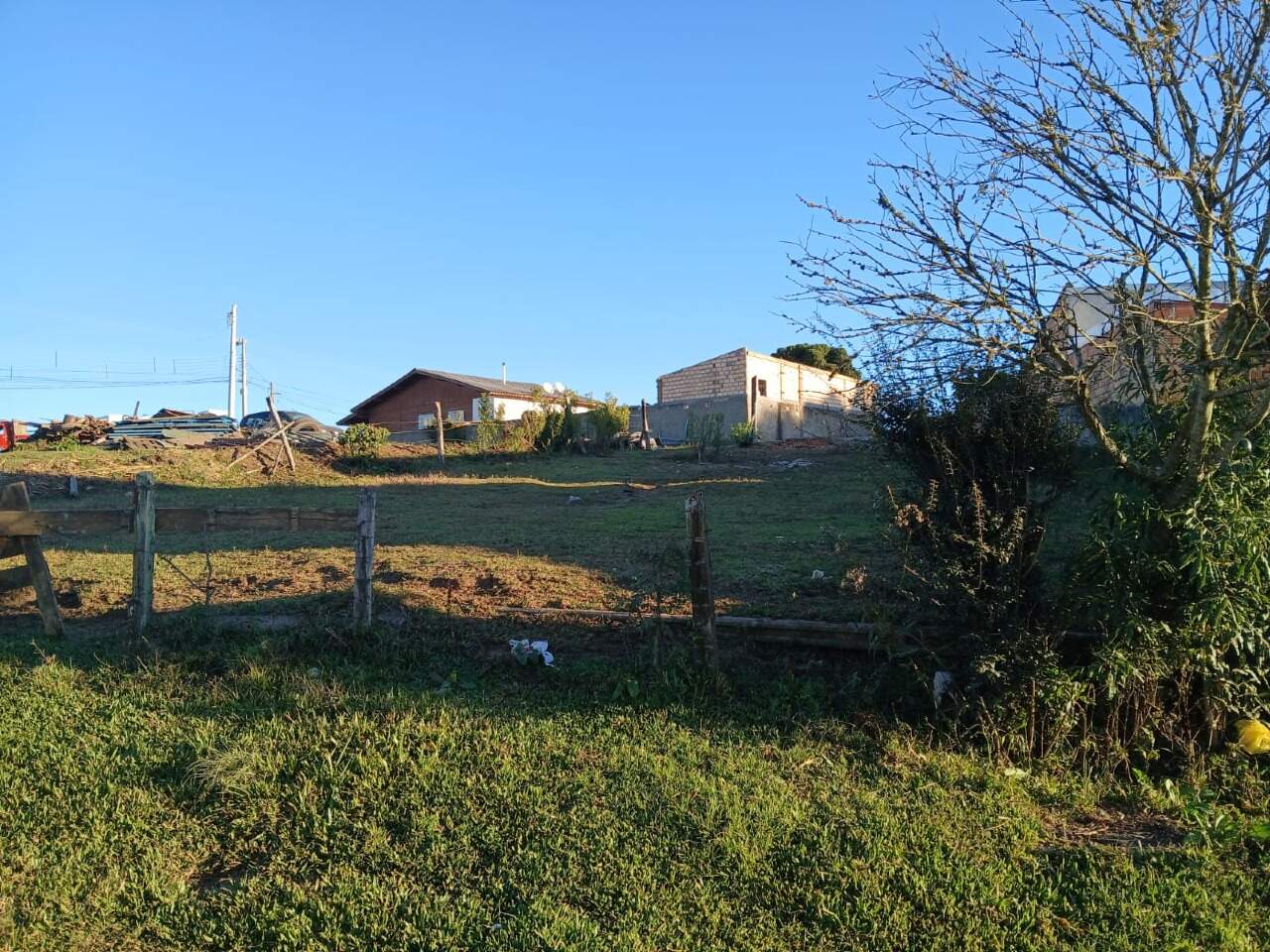 Lote à venda no Santa Clara: 