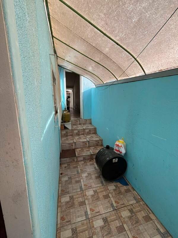 Casa à venda no Universitário: 
