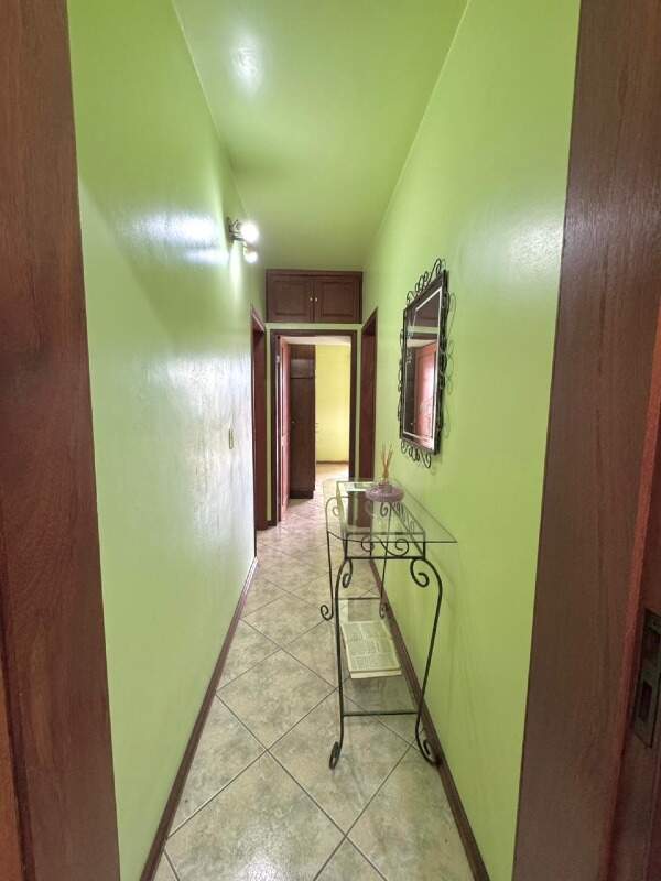 Apartamento à venda no Coral: 