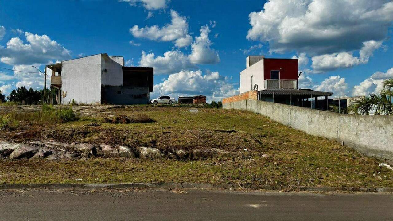 Lote à venda no Penha: 