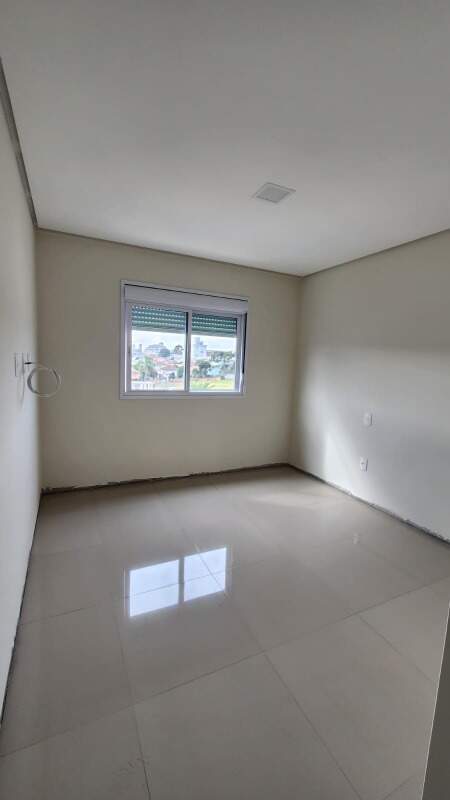 Apartamento à venda no Coral: 