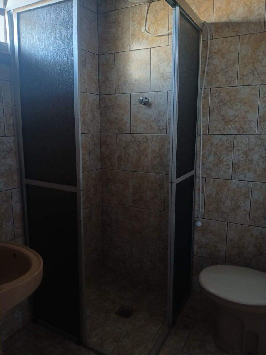 Kitnet à venda no Coral: 