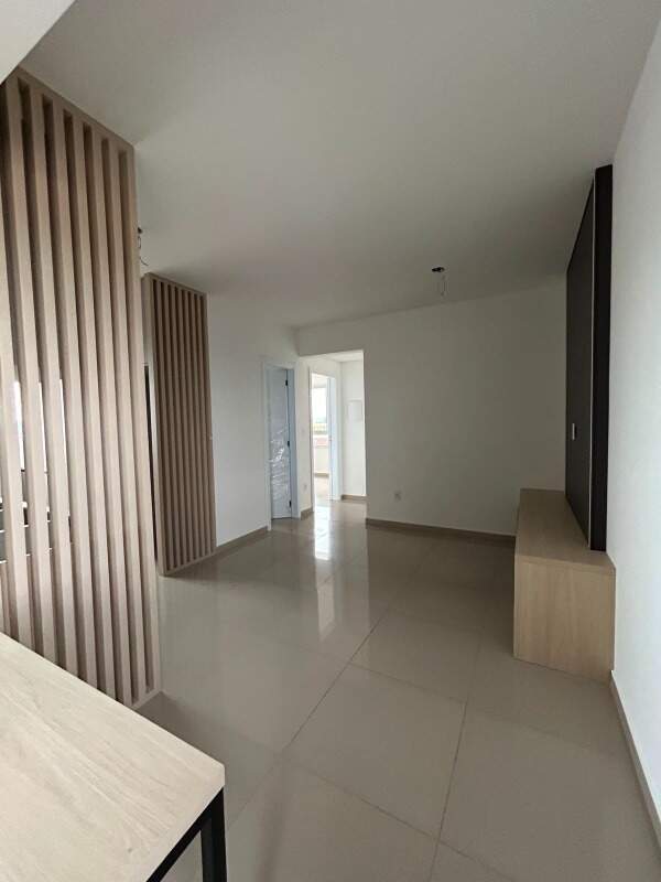 Apartamento à venda no Coral: 