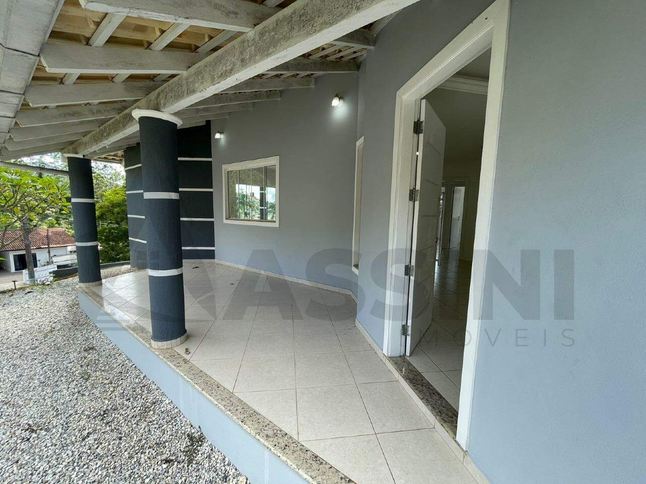 Casa à venda no Cerâmica Reis: 