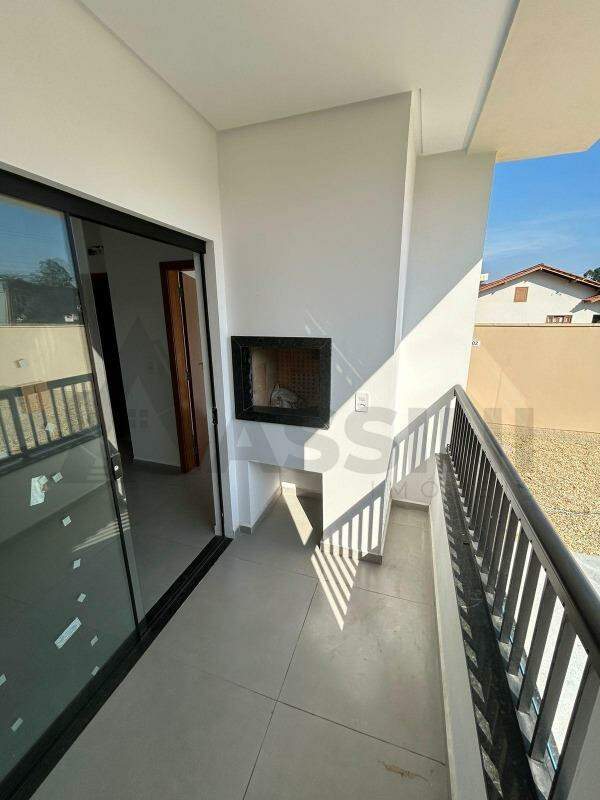 Apartamento à venda no Limoeiro: 