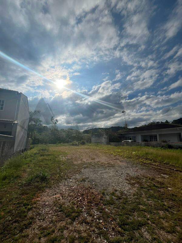 Lote à venda no centro: 