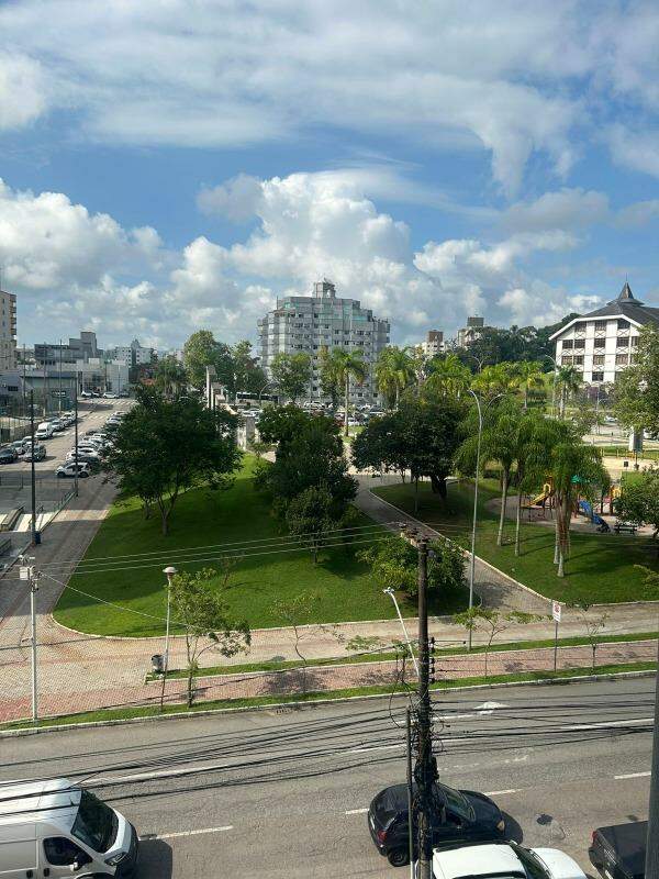 Sala para aluguel no Centro I: Vista